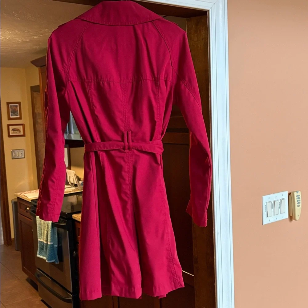 Women's Red Trench Coat - Picture 3 of 3
